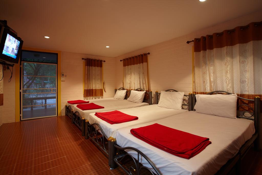 Baan Suan Chan Kanchanaburi City Exterior photo