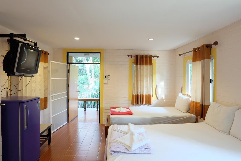 Baan Suan Chan Kanchanaburi City Room photo